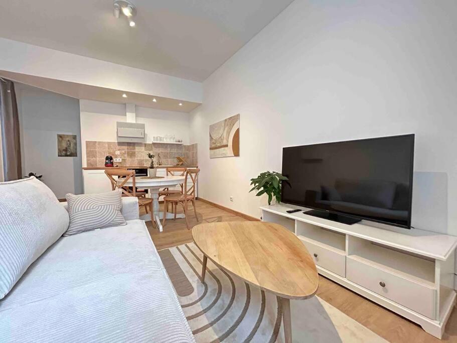 Le Meslier Apartamento Épernay Exterior foto